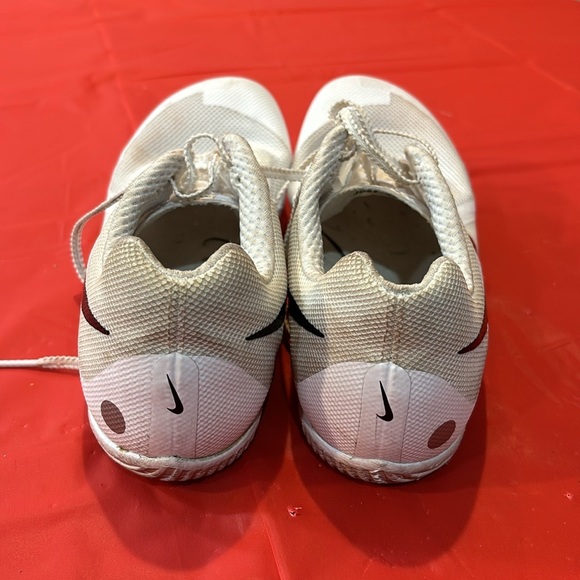 Nike Running Spikes Size 7 White and Black - Picture 3 of 3